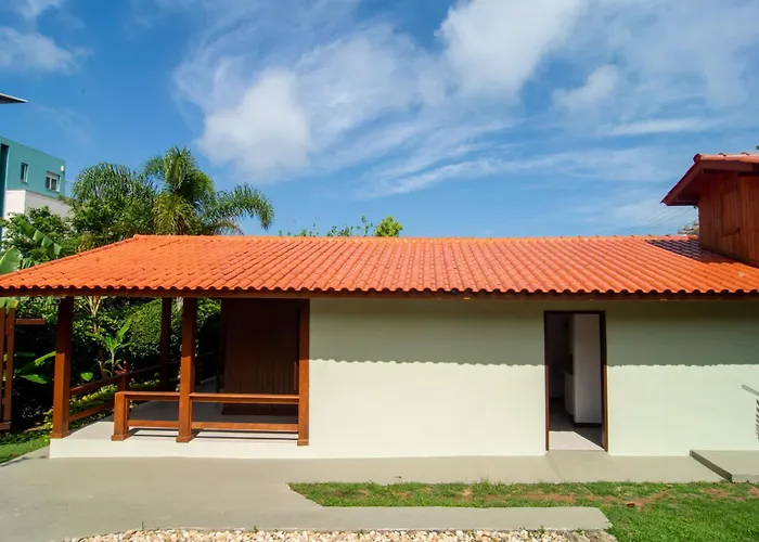 Casa Praiana Poucos Passos Do Mar, Santinho Ab9757